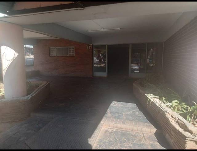 5 BEDROOM PROPERTY TO RENT IN SUNNYSIDE